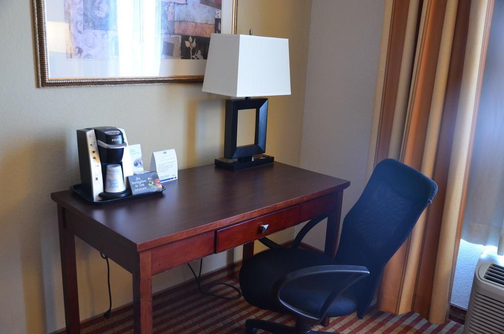 Holiday Inn Express Hotel & Suites Amarillo South By Ihg Eksteriør billede