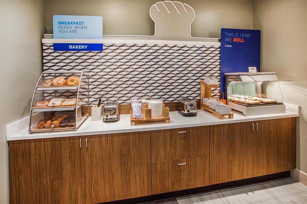 Holiday Inn Express Hotel & Suites Amarillo South By Ihg Eksteriør billede